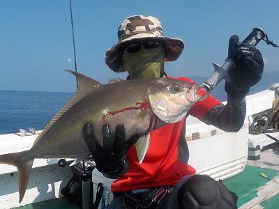 明日丸 釣果