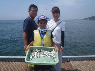 神戸市立須磨海づり公園　サビキでアジ