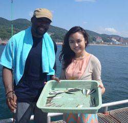 神戸市立須磨海づり公園　サビキでアジ、イサキ