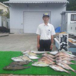 貞丸 釣果