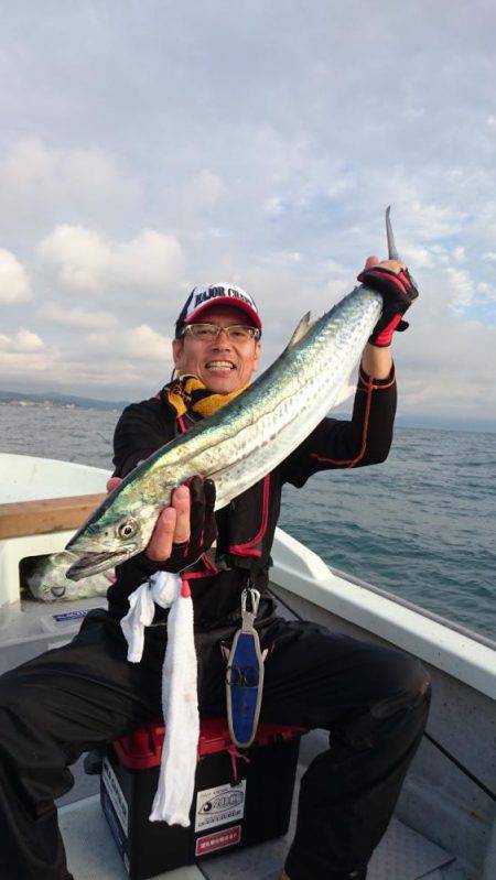 海英丸でサワラゲット！