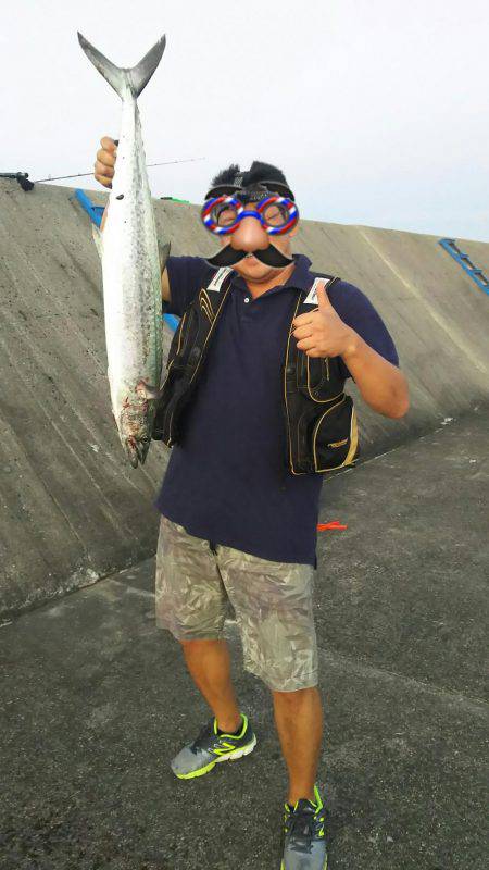 武庫川一文字でサワラ83cm