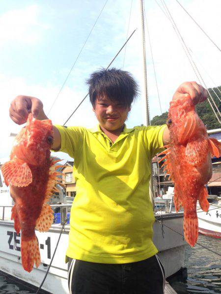 デカ オニカサゴ、真鯛、獲ったど〜