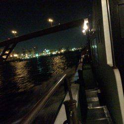 ポーアイ沖にて