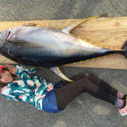 金色に輝く志摩沖の宝石