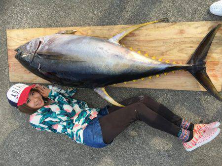 金色に輝く志摩沖の宝石