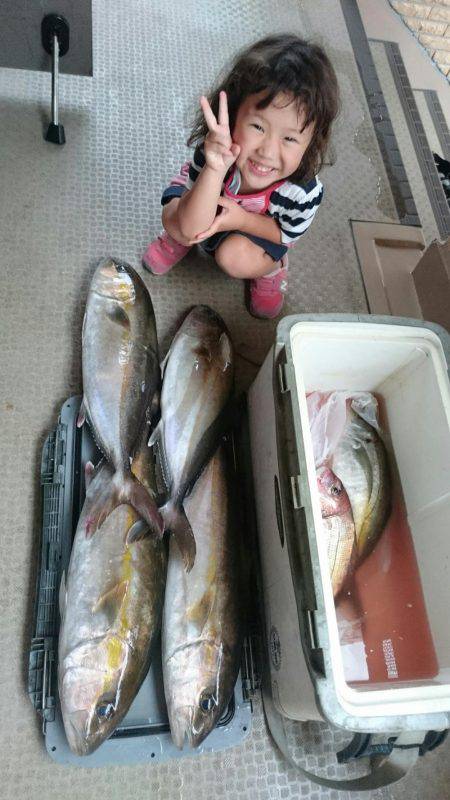 海上釣り堀岬でかんぱチねらい