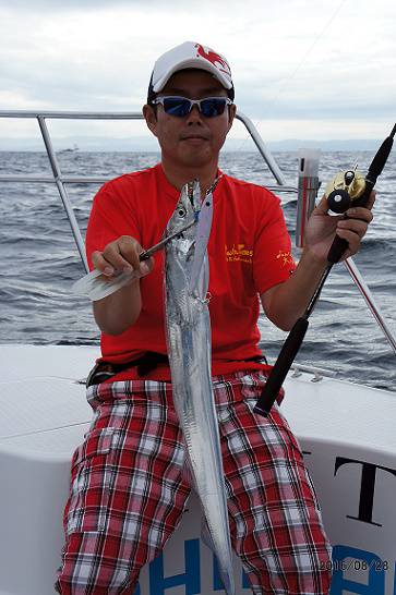 フルコンタクト 釣果