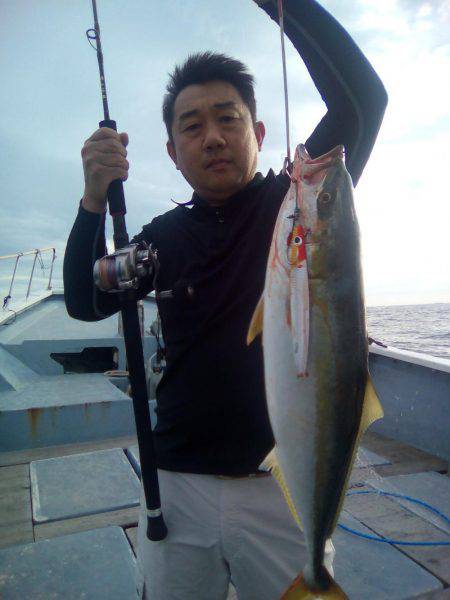 ファイヤードルフィン 釣果