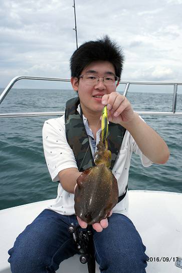 フルコンタクト 釣果