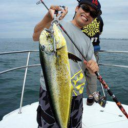 フルコンタクト 釣果