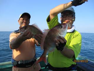 なかくに丸 釣果