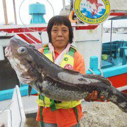 初栄丸 釣果