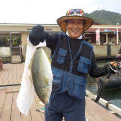 淡路じゃのひれフィッシングパーク 釣果