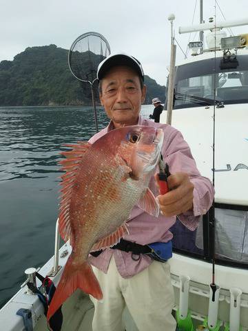 遊漁船 ニライカナイ 釣果