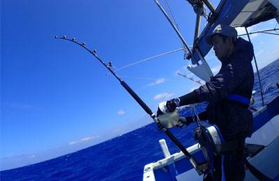 沖縄の釣船クレーンズ・鶴丸 釣果