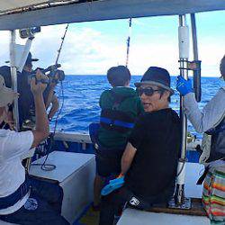 沖縄の釣船クレーンズ・鶴丸 釣果