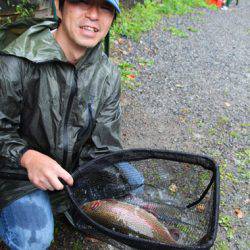 小菅トラウトガーデン 釣果