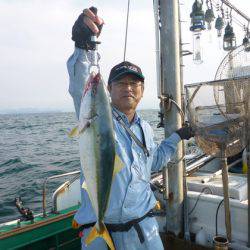 真祐丸 （しんゆうまる） 釣果