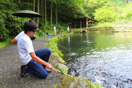 小菅トラウトガーデン 釣果