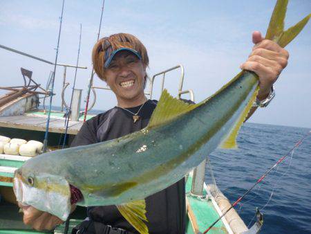 真祐丸 （しんゆうまる） 釣果