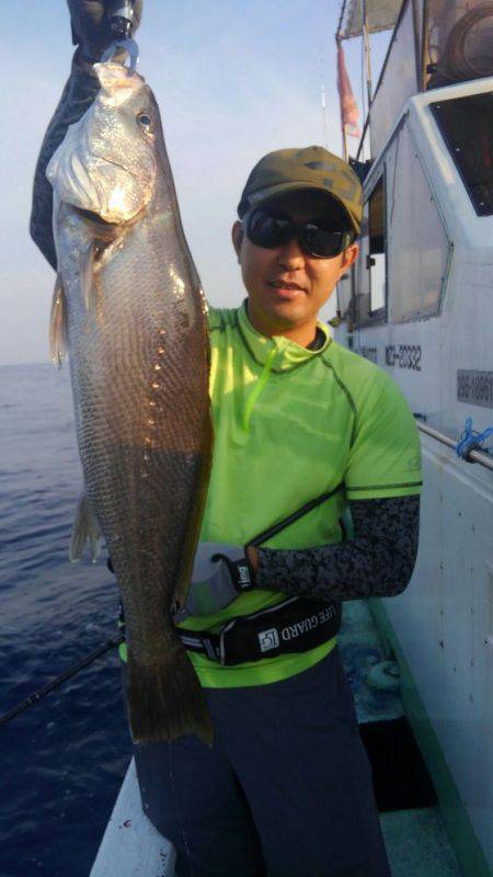 遊漁船 新鋭丸 釣果