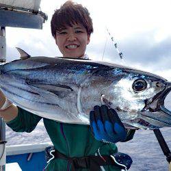 沖縄の釣船クレーンズ・鶴丸 釣果