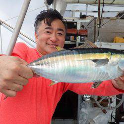 沖縄の釣船クレーンズ・鶴丸 釣果
