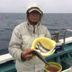 丸万釣船 釣果