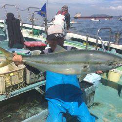 丸万釣船 釣果