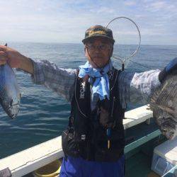 丸万釣船 釣果