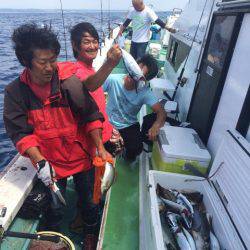 丸万釣船 釣果