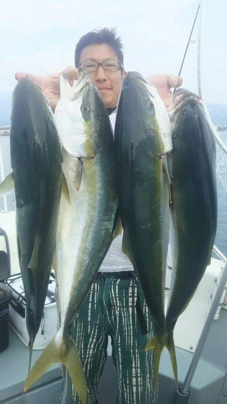 サンマリン 釣果