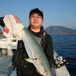 エンペラー 釣果