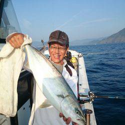 エンペラー 釣果