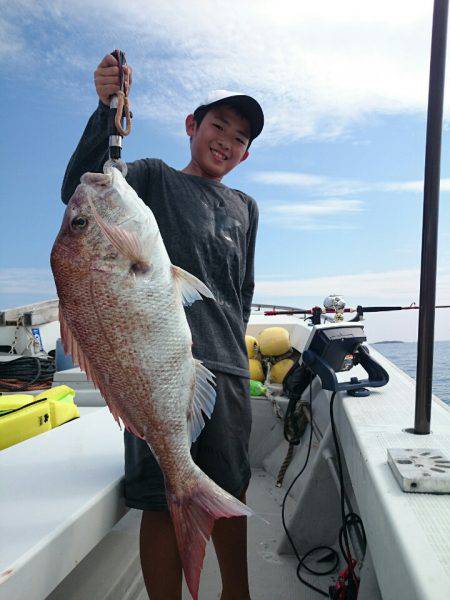 エンペラー 釣果