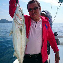 エンペラー 釣果