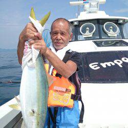 エンペラー 釣果