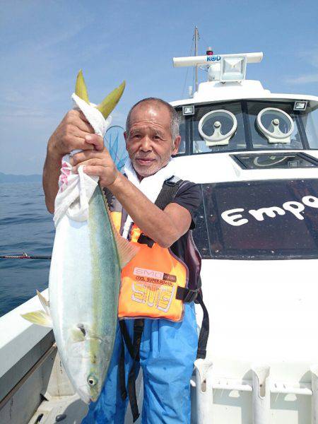 エンペラー 釣果