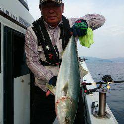 エンペラー 釣果