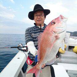 エンペラー 釣果