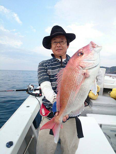 エンペラー 釣果