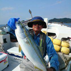 エンペラー 釣果