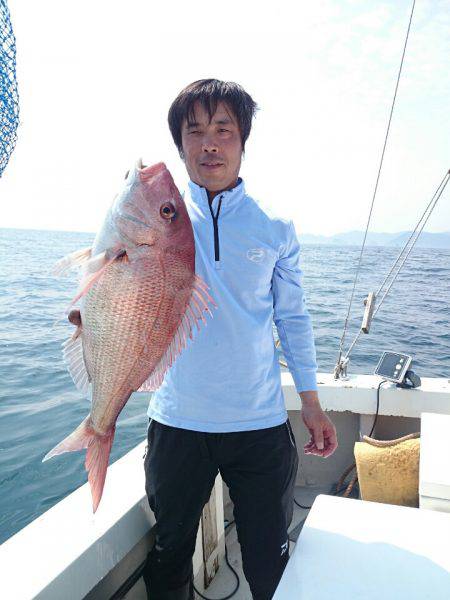 エンペラー 釣果