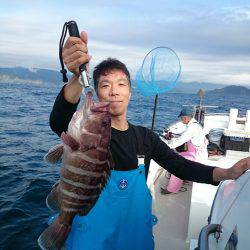 エンペラー 釣果