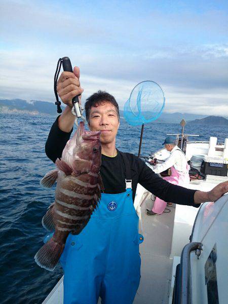 エンペラー 釣果