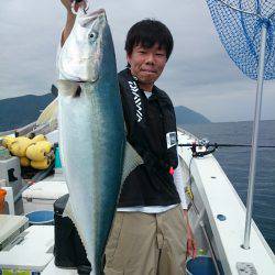 エンペラー 釣果