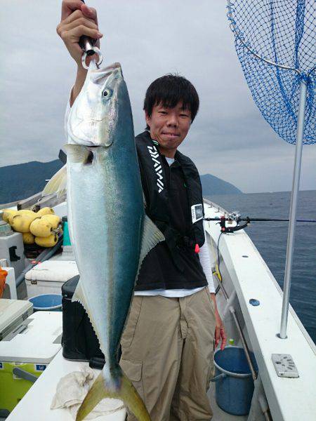 エンペラー 釣果