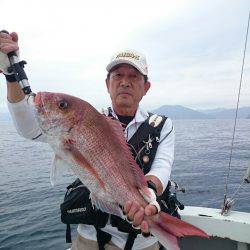 エンペラー 釣果