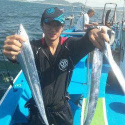 丸万釣船 釣果